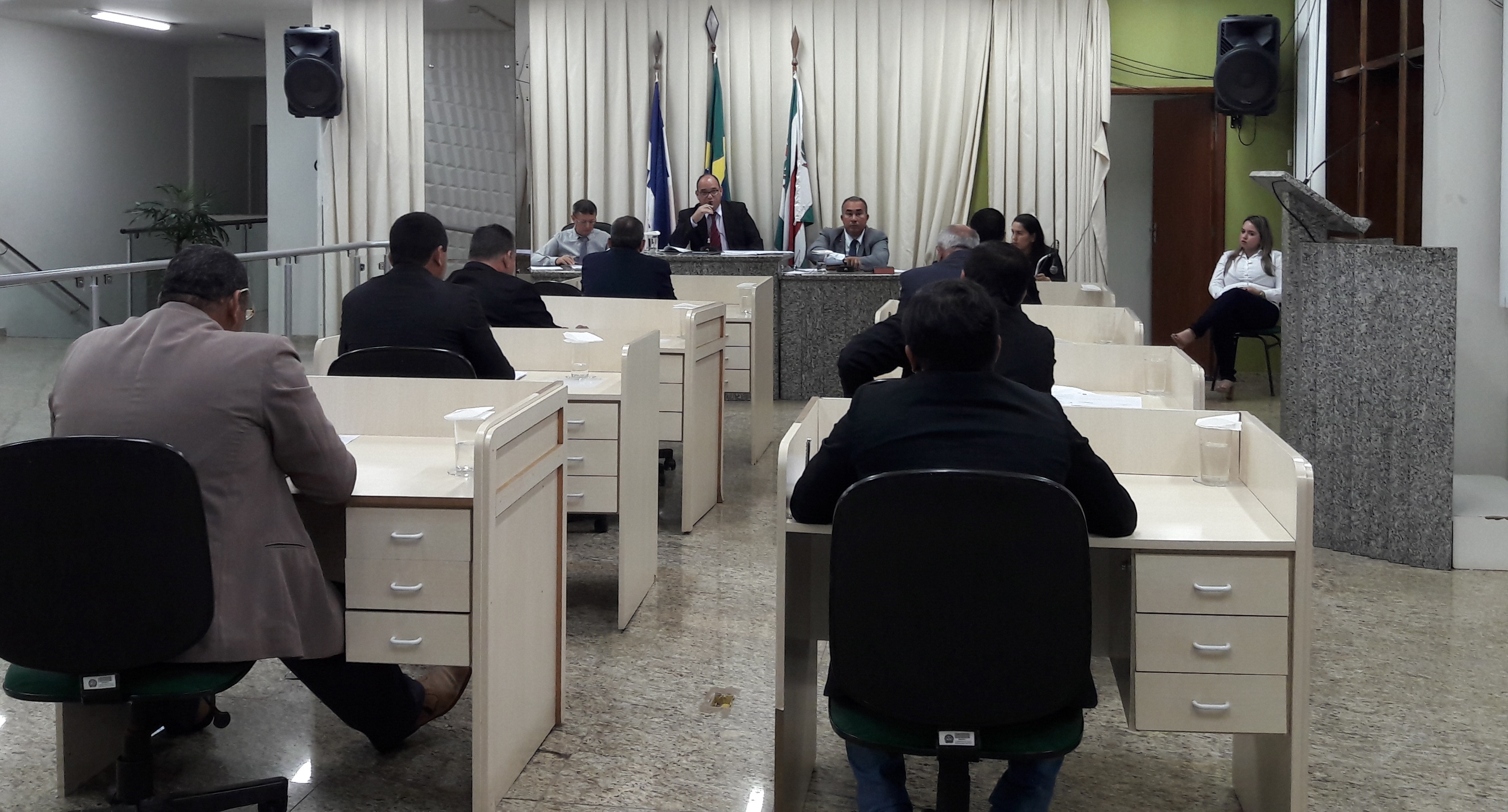 Câmara Municipal de Ecoporanga elege Mesa Diretora para atuar no exercício de 2018.